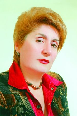 Ռուզան ԱՍԱՏՐՅԱՆ